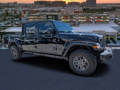 New 2025 Jeep Gladiator Sport