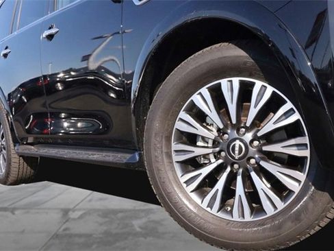 Certified 2024 Nissan Armada SL w/ Midnight Edition Package image 3