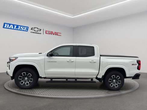 Used 2025 Chevrolet Colorado Z71 w/ Technology Package image 4