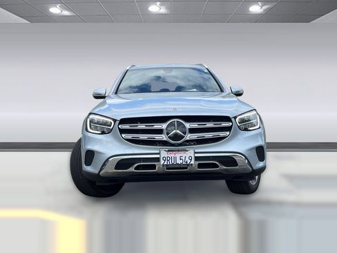Used 2021 Mercedes-Benz GLC 300 4MATIC image 3