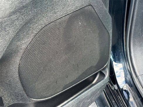 Used 2016 Toyota Sienna SE Premium image 20