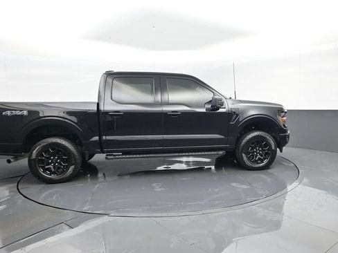 Used 2024 Ford F150 XLT w/ XLT Black Appearance Package AWD/4WD image 4