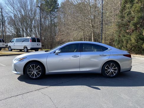 Used 2025 Lexus ES 350 ES 350 w/ Premium Package image 6