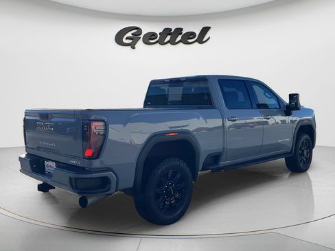 Used 2024 GMC Sierra 2500 AT4 w/ AT4 Premium Plus Package AWD/4WD image 5