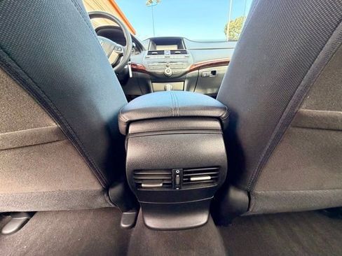 Used 2012 Honda Crosstour EX image 14