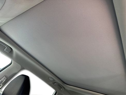 Used 2016 Nissan Rogue SL w/ SL Premium Package image 25