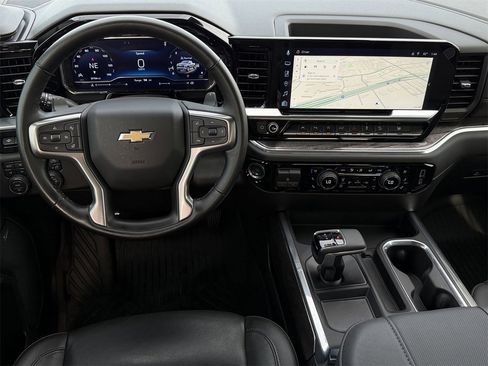 Used 2025 Chevrolet Silverado 1500 LTZ w/ LTZ Premium Texas Edition image 13