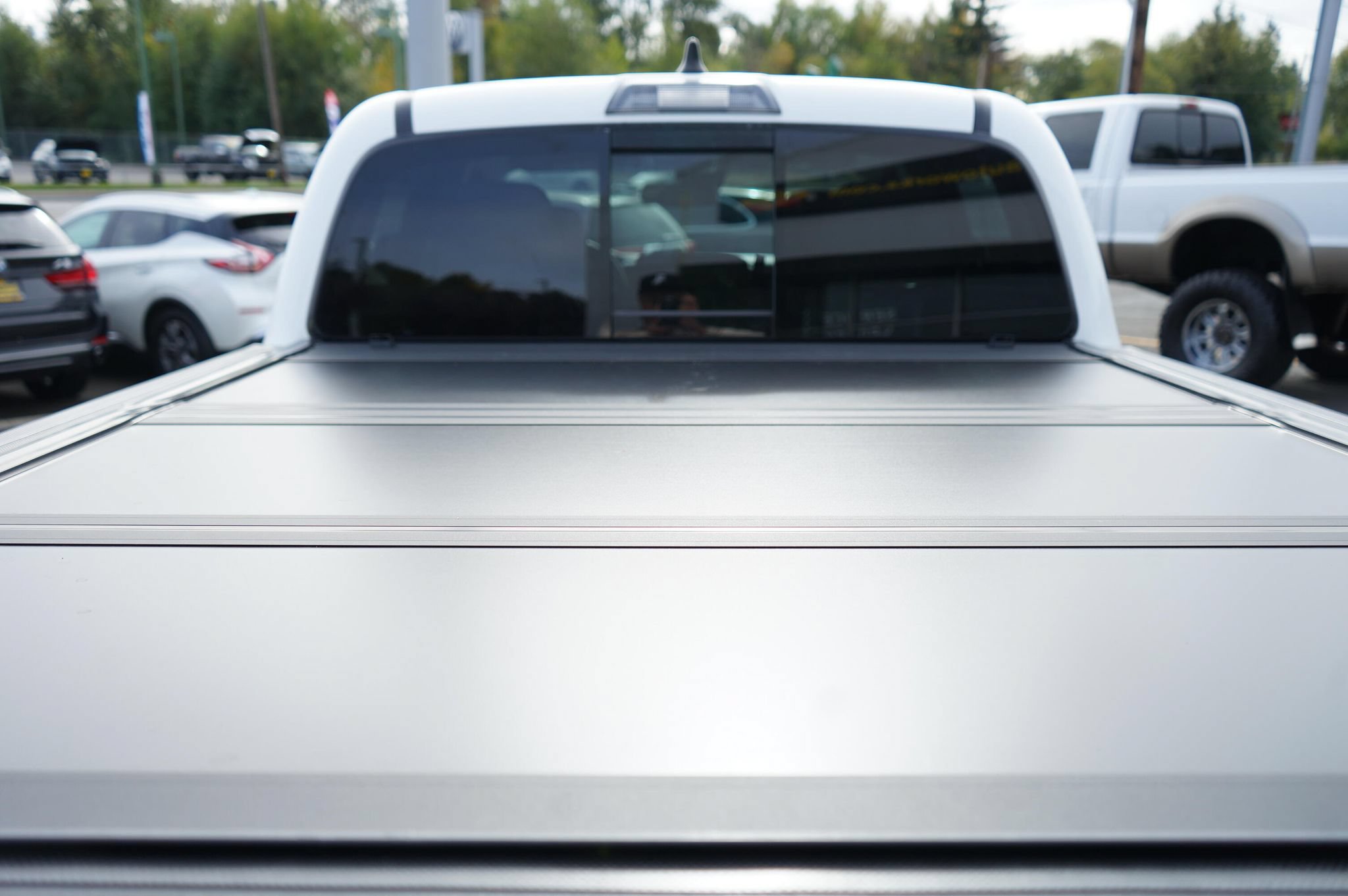 Used 2021 Toyota Tacoma SR5 AWD/4WD image 10