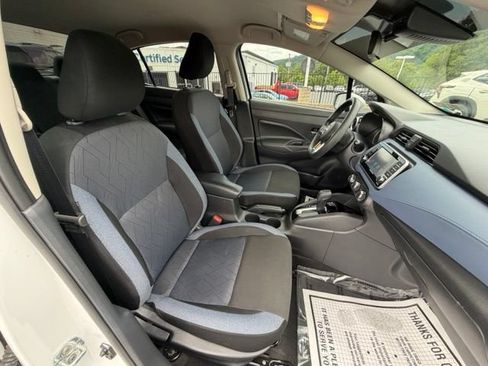 Used 2024 Nissan Versa SV w/ Trunk Package FWD image 35
