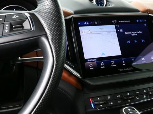 Used 2023 Maserati Ghibli Modena image 13