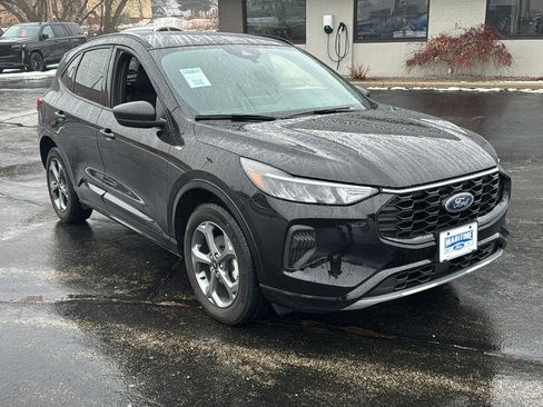 Used 2023 Ford Escape ST-Line w/ Tech Pack #1 image 2