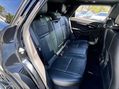 Used 2020 Land Rover Range Rover Evoque SE image 19