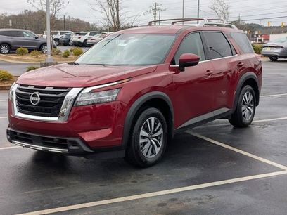 Used 2024 Nissan Pathfinder SL