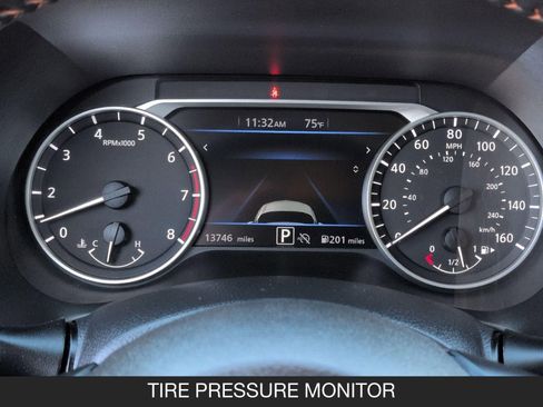 Certified 2024 Nissan Sentra SR image 18