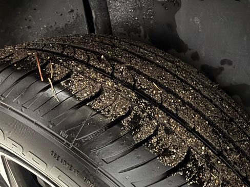 Used 2023 Chevrolet TrailBlazer LT w/ Convenience Package image 41