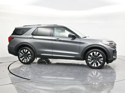 New 2026 Ford Explorer Platinum w/ LUX Leather Package