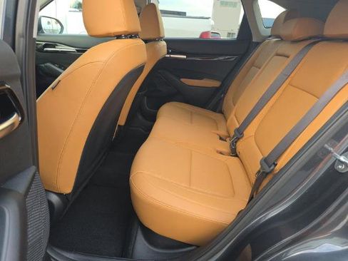 Used 2024 Kia Seltos EX FWD image 10