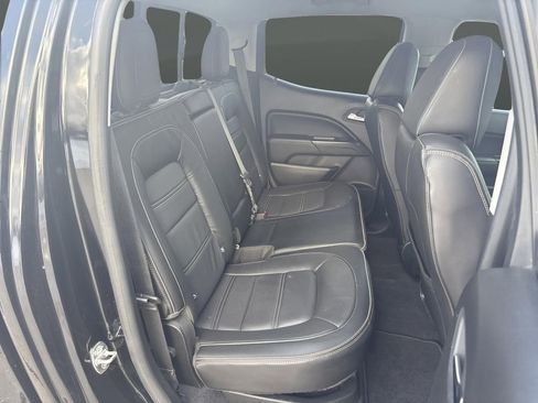 Used 2020 GMC Canyon Denali image 28