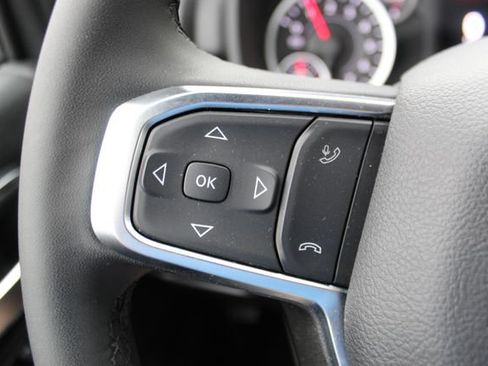 Used 2026 RAM 2500 Big Horn AWD/4WD image 11