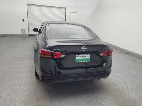 Used 2023 Nissan Altima 2.5 SV FWD image 6