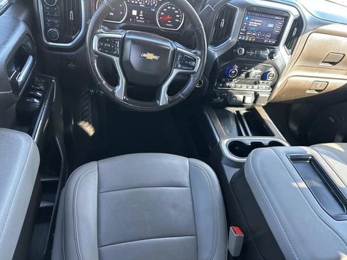 Used 2022 Chevrolet Silverado 2500 LTZ w/ LTZ Convenience Package image 20