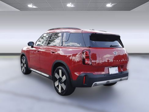 Used 2025 MINI Cooper Countryman S w/ Comfort Package Max image 3