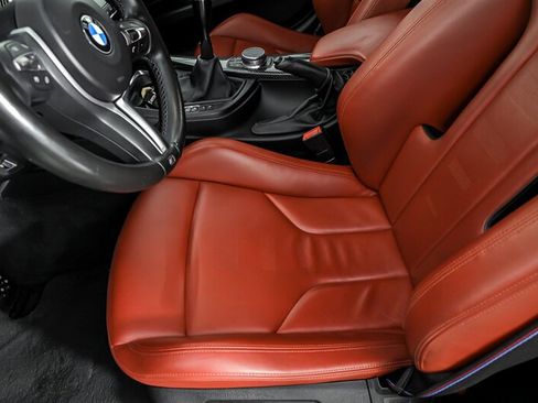 Used 2018 BMW M3 RWD image 16