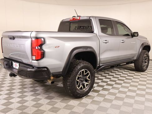 Used 2023 Chevrolet Colorado ZR2 w/ ZR2 Convenience Package III AWD/4WD image 22