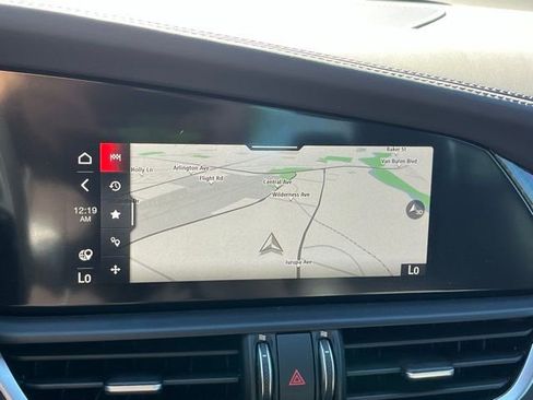 Used 2023 Alfa Romeo Giulia Quadrifoglio w/ Active Assist Plus Package image 21