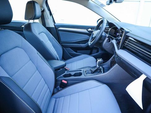 New 2026 Volkswagen Jetta SE image 29