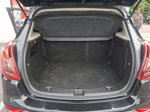 Used 2022 Buick Encore Preferred w/ Safety Package II AWD/4WD image 29