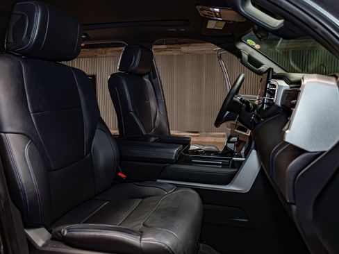 Used 2023 Toyota Tundra Platinum image 27