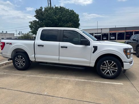 Used 2023 Ford F150 XL w/ STX Appearance Package RWD image 4