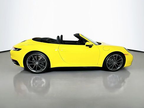 Used 2022 Porsche 911 Carrera image 8
