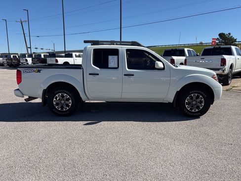 Used 2019 Nissan Frontier PRO-4X w/ Pro-4x Luxury Package image 7