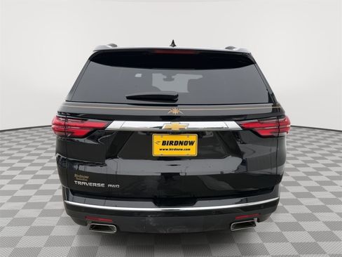 Used 2023 Chevrolet Traverse High Country w/ LPO, Floor Liner Package AWD/4WD image 4