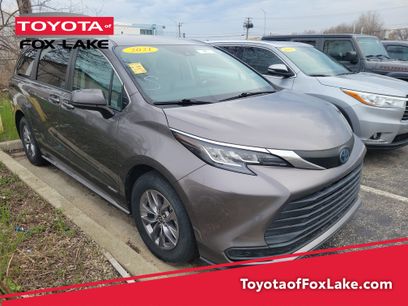 Used 2021 Toyota Sienna LE