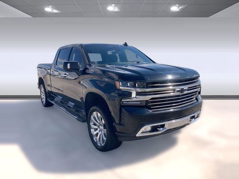 Used 2021 Chevrolet Silverado 1500 High Country w/ Technology Package image 6