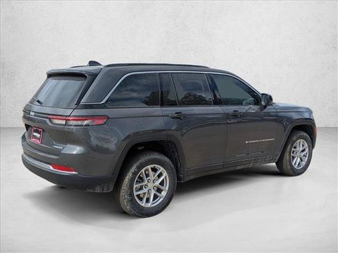 New 2026 Jeep Grand Cherokee Laredo X image 2