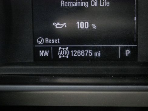 Used 2020 Chevrolet Silverado 1500 Custom w/ Custom Value Package AWD/4WD image 22