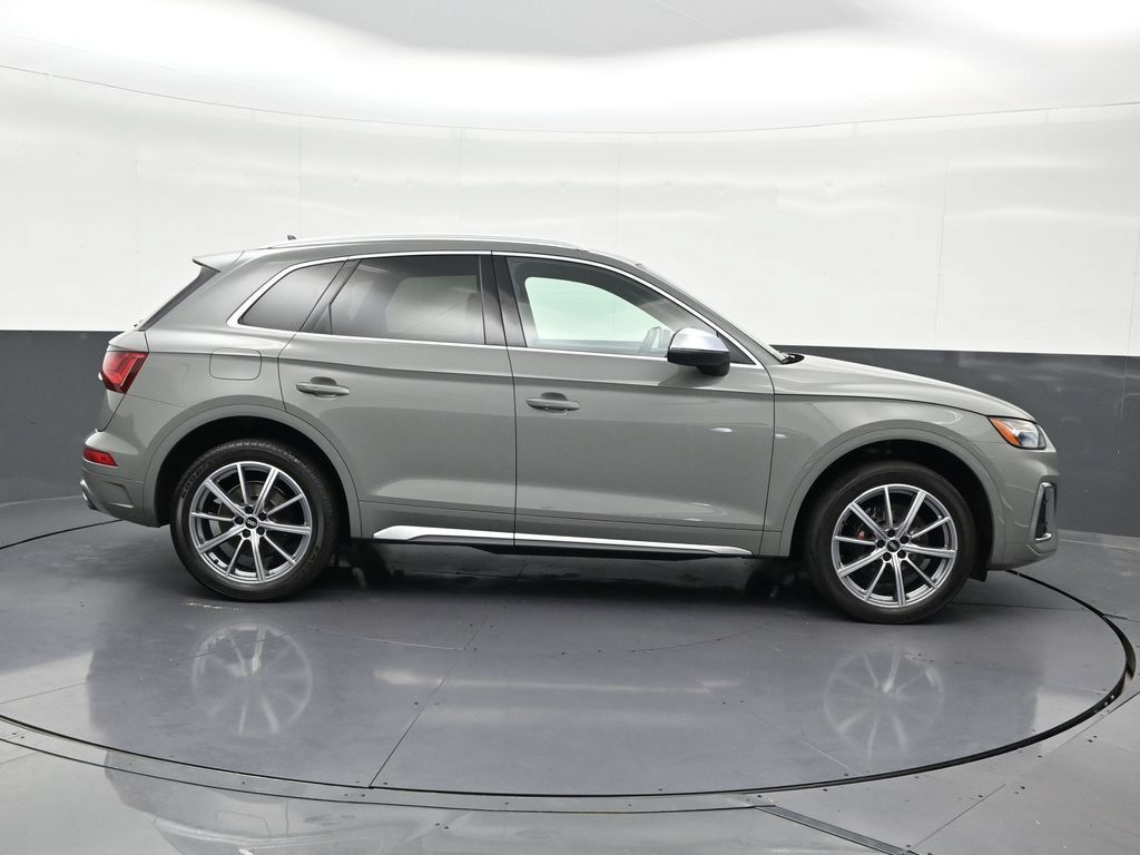 Used 2021 Audi SQ5 Premium Plus w/ Premium Plus Package AWD/4WD image 7