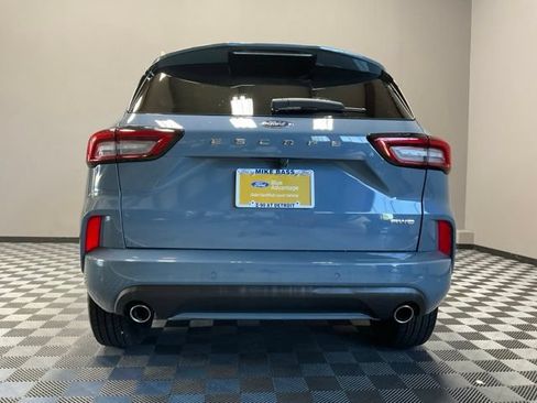 Used 2023 Ford Escape ST-Line Elite AWD/4WD image 10