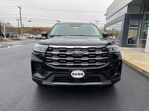 New 2026 Ford Explorer Active image 2