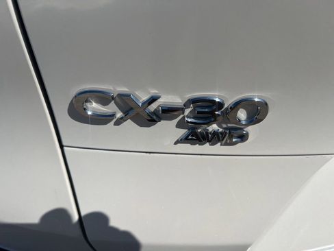 Used 2024 MAZDA CX-30 AWD 2.5 S w/ Premium Package image 32