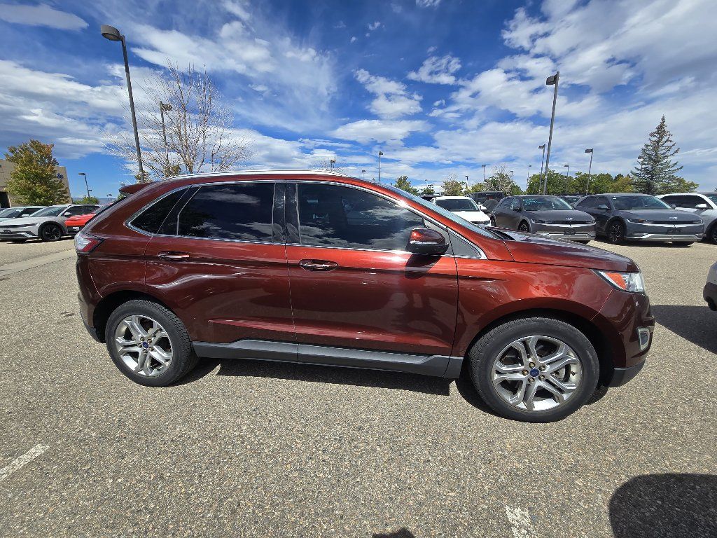 Used 2015 Ford Edge Titanium w/ Technology Package AWD/4WD image 18