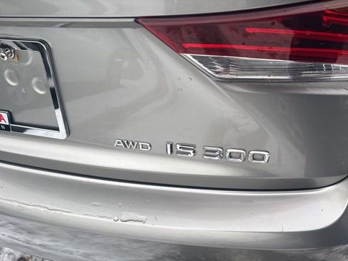 Used 2018 Lexus IS 300 300 image 10