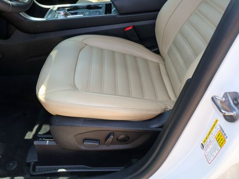 Used 2023 Ford Edge SEL w/ Convenience Package AWD/4WD image 13