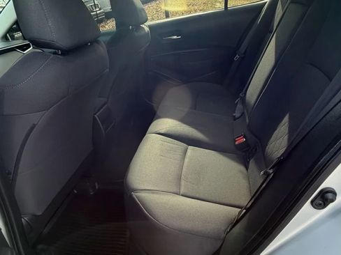 Used 2020 Toyota Corolla LE image 20