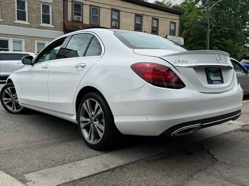 Used 2019 Mercedes-Benz C 300 4MATIC Sedan image 4