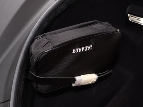 Used 2022 Ferrari F8 Tributo image 21